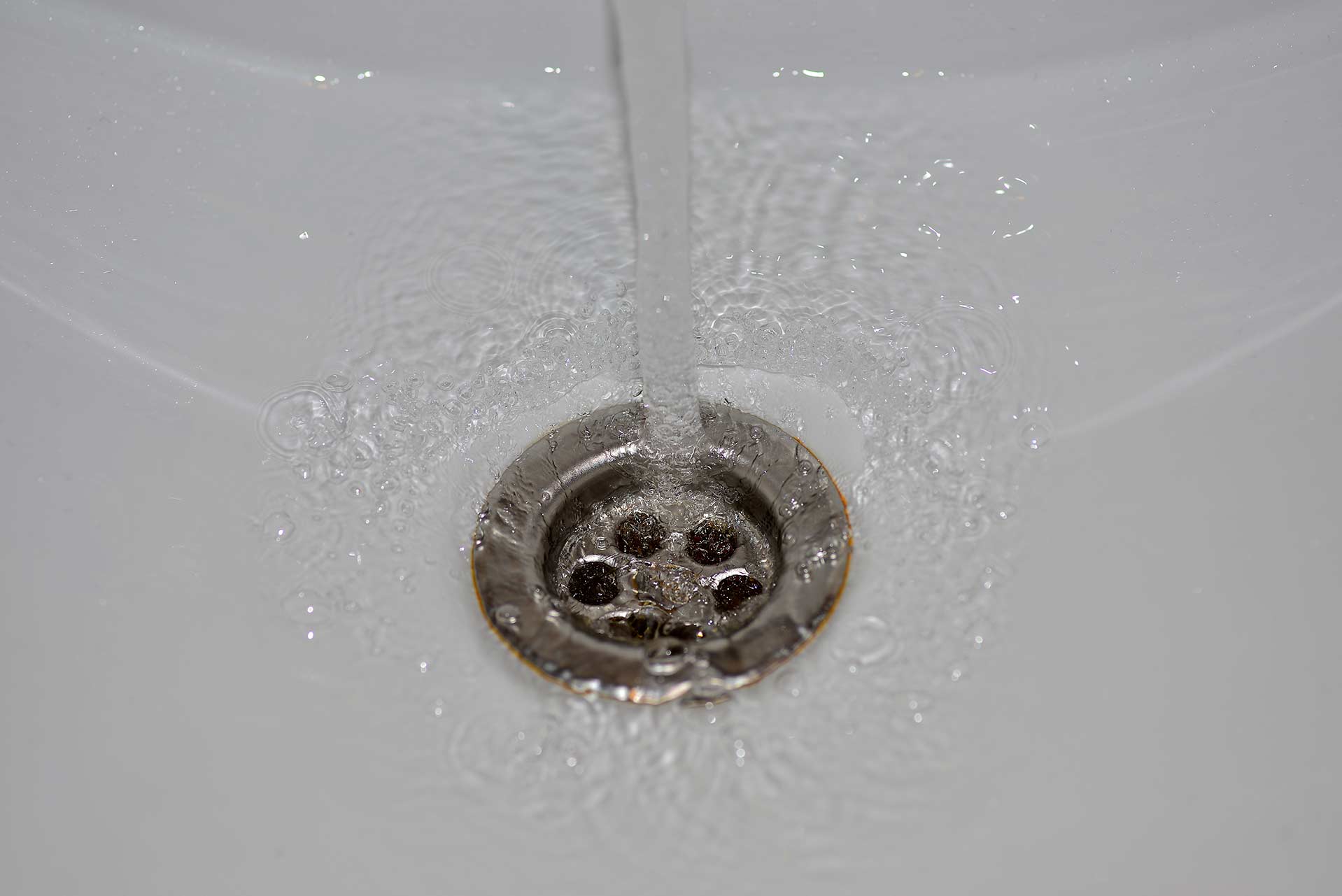 A2B Drains provides services to unblock blocked sinks and drains for properties in Marks Gate.